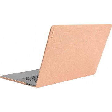 Incase Textured Hardshell in Woolenex for 16-inch MacBook Pro - Blush Pink 